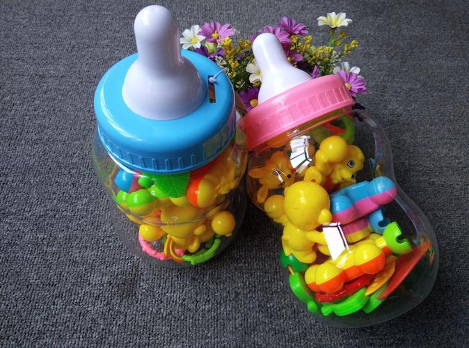 卡通男女婴儿 手摇铃奶瓶套装 0-3岁新生宝宝牙胶 早教儿童玩具
